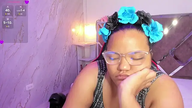 MhiaRey online show from 24, 11, 2025