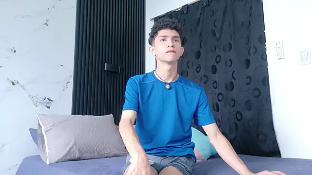 Snapshot of Noah_tyler_ chatting on 12, 7, 2026 Noah tyler online show from 12, 7, 2026