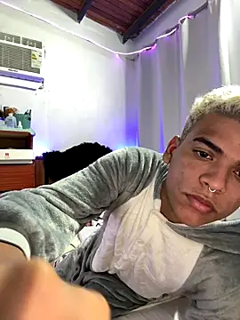 Leo bunny hot online show from 15, 10, 2025