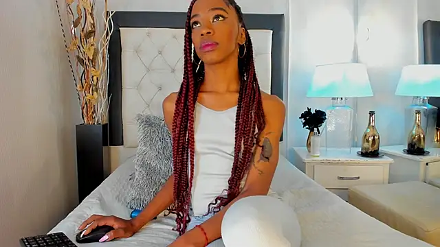 GaleHodge online show from 13, 10, 2025