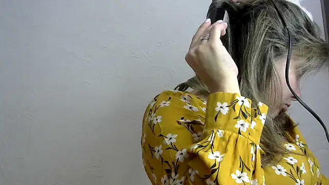 Snapshot of Iskor_ka chatting on 21, 12, 2024 Iskor ka online show from 21, 12, 2024