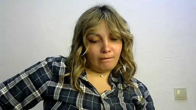 Snapshot of Iskor_ka chatting on 21, 12, 2024 Iskor ka online show from 21, 12, 2024