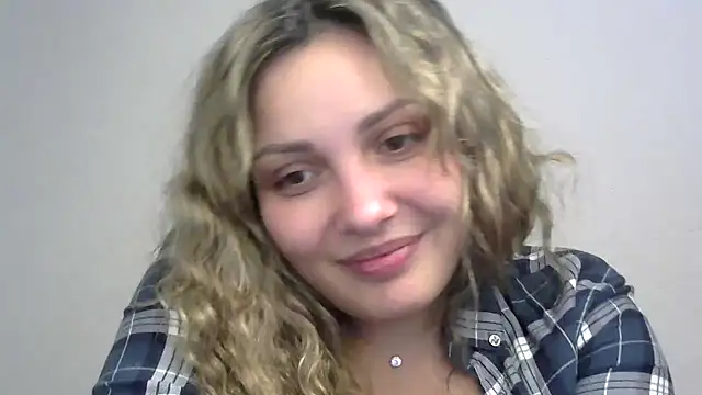 Snapshot of Iskor_ka chatting on 13, 1, 2025 Iskor ka online show from 13, 1, 2025