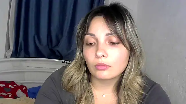 Snapshot of Iskor_ka chatting on 23, 10, 2025 Iskor ka online show from 23, 10, 2025