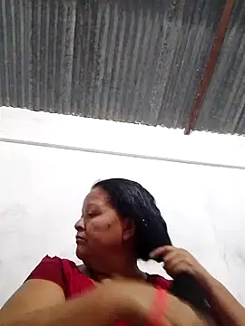 Snapshot of sahira_yasin chatting on 4, 1, 2025 sahira yasin online show from 4, 1, 2025