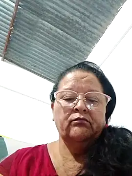 Snapshot of sahira_yasin chatting on 4, 1, 2025 sahira yasin online show from 4, 1, 2025