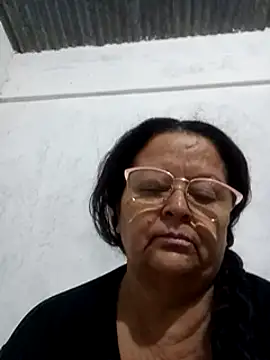 Snapshot of sahira_yasin chatting on 29, 1, 2025 sahira yasin online show from 29, 1, 2025