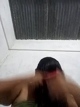 Snapshot of sahira_yasin chatting on 18, 3, 2025 sahira yasin online show from 18, 3, 2025