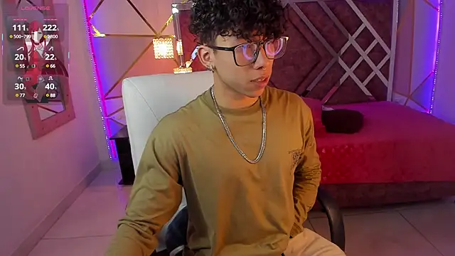 AkazaBoy  online show from 23, 1, 2025