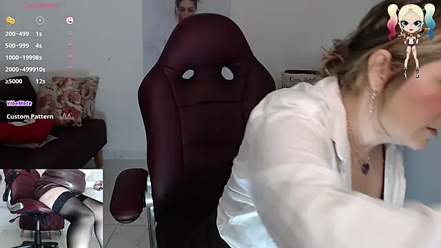 Snapshot of Serenay_ chatting on 11, 1, 2025 Serenay online show from 11, 1, 2025