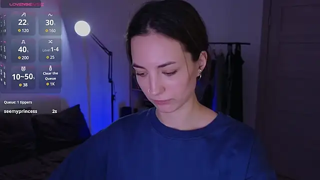 Snapshot of Space_X_Roxy_ chatting on 3, 12, 2024 Space X Roxy  online show from 3, 12, 2024