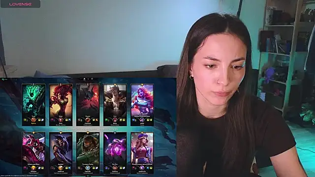 Snapshot of Space_X_Roxy_ chatting on 3, 3, 2025 Space X Roxy  online show from 3, 3, 2025