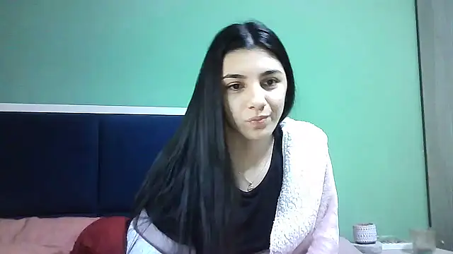 Snapshot of Ahotkittyxxx chatting on 30, 12, 2024 Ahotkittyxxx online show from 30, 12, 2024