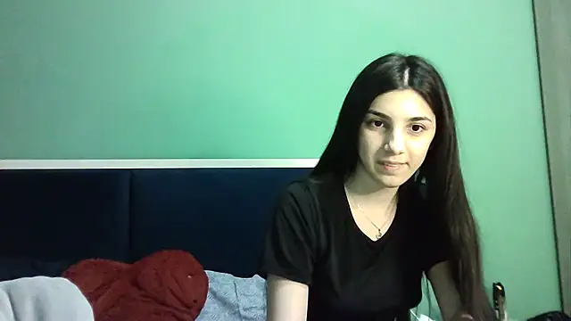 Snapshot of Ahotkittyxxx chatting on 17, 1, 2025 Ahotkittyxxx online show from 17, 1, 2025