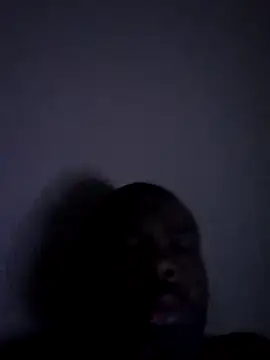 Snapshot of SLOWSTRO chatting on 4, 3, 2025 SLOWSTRO online show from 4, 3, 2025