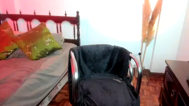 Snapshot of SailorxSindy chatting on 28, 12, 2024 SailorxSindy online show from 28, 12, 2024