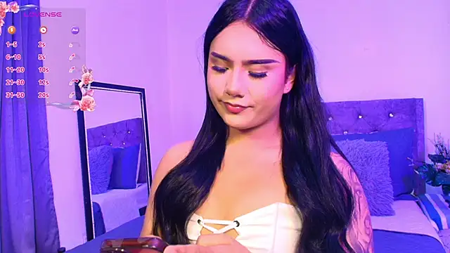 AssQueen18 online show from 28, 10, 2025