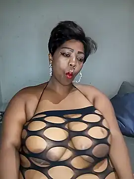 Snapshot of BustyWendyXXX47 chatting on 10, 12, 2024 BustyWendyXXX47 online show from 10, 12, 2024