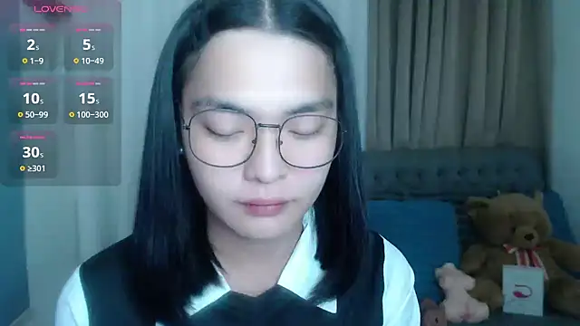zhaviahale21 online show from 12, 7, 2026