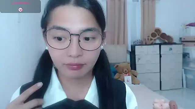 zhaviahale21 online show from 28, 7, 2026