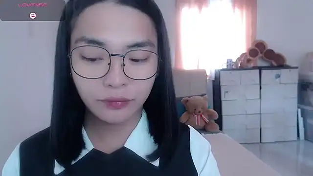 zhaviahale21 online show from 5, 8, 2026