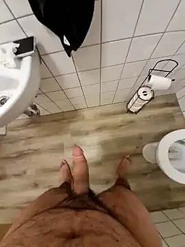 Cem-aus-Nrw-Krefeld online show from 28, 1, 2025