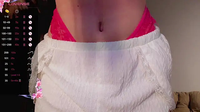 Snapshot of Lili_Roze_ chatting on 18, 2, 2025 Lili Roze online show from 18, 2, 2025