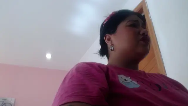 Snapshot of Gabycutee chatting on 8, 2, 2026 Gabycutee online show from 8, 2, 2026