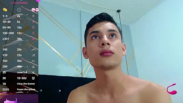 Snapshot of Oliver_king_sex chatting on 22, 2, 2025 Oliver king sex online show from 22, 2, 2025