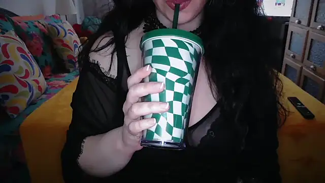 Snapshot of CronacaErotica chatting on 2, 4, 2026 CronacaErotica online show from 2, 4, 2026