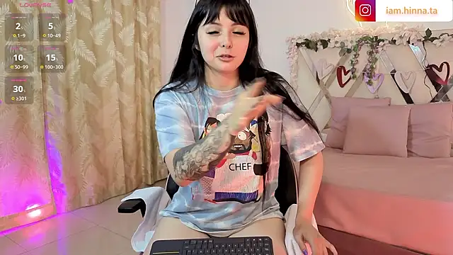 Snapshot of hina_tay chatting on 3, 2, 2026 hina tay online show from 3, 2, 2026