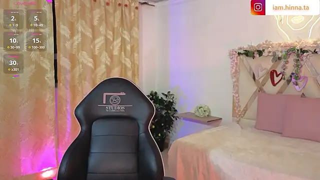 Snapshot of hina_tay chatting on 8, 2, 2026 hina tay online show from 8, 2, 2026