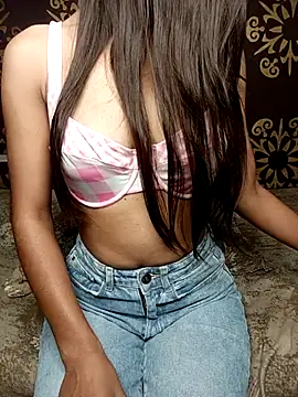 Snapshot of poojaji690 chatting on 23, 9, 2025 poojaji690 online show from 23, 9, 2025