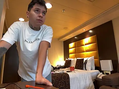 crazyrabbits online show from 1, 2, 2025