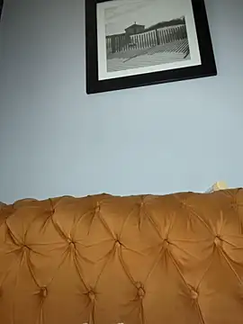 Curveysinaa online show from 9, 3, 2025