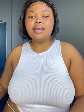 Curveysinaa online show from 7, 11, 2025