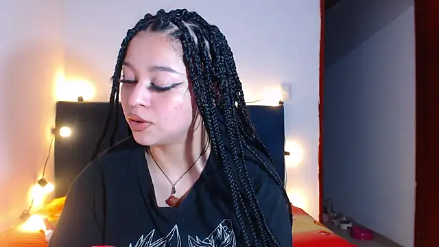 Snapshot of Bitsy_Messy chatting on 3, 7, 2026 Bitsy Messy online show from 3, 7, 2026