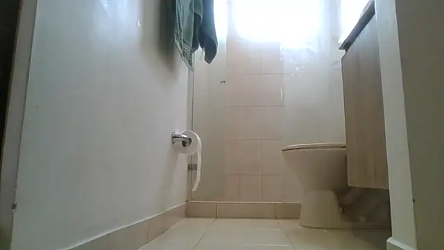 Liloo8923 online show from 13, 1, 2025