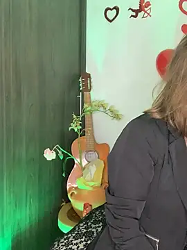 Liloo8923 online show from 16, 2, 2026