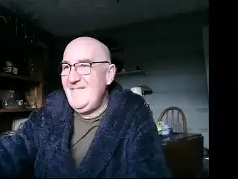 Adamdaddybear online show from 12, 12, 2024