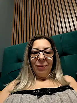 Snapshot of SukyGirl chatting on 22, 12, 2024 SukyGirl online show from 22, 12, 2024