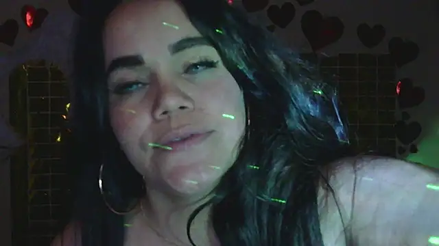 Snapshot of blue_angel33 chatting on 19, 2, 2025 blue angel33 online show from 19, 2, 2025