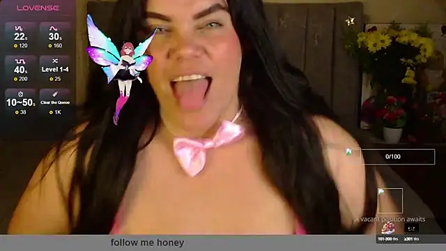 Snapshot of blue_angel33 chatting on 26, 9, 2025 blue angel33 online show from 26, 9, 2025