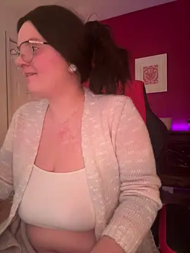 Sweetleeahxx online show from 4, 1, 2025