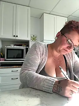 Sweetleeahxx online show from 22, 9, 2025