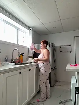 Sweetleeahxx online show from 23, 9, 2025