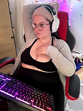 Sweetleeahxx online show from 21, 12, 2025