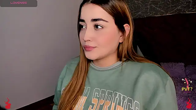 Snapshot of Lucia_star__ chatting on 15, 1, 2025 Lucia star online show from 15, 1, 2025