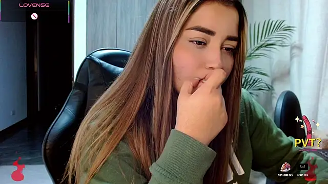 Lucia star   online show from 13, 2, 2026