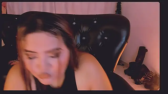 Agatha humidity online show from 23, 3, 2025